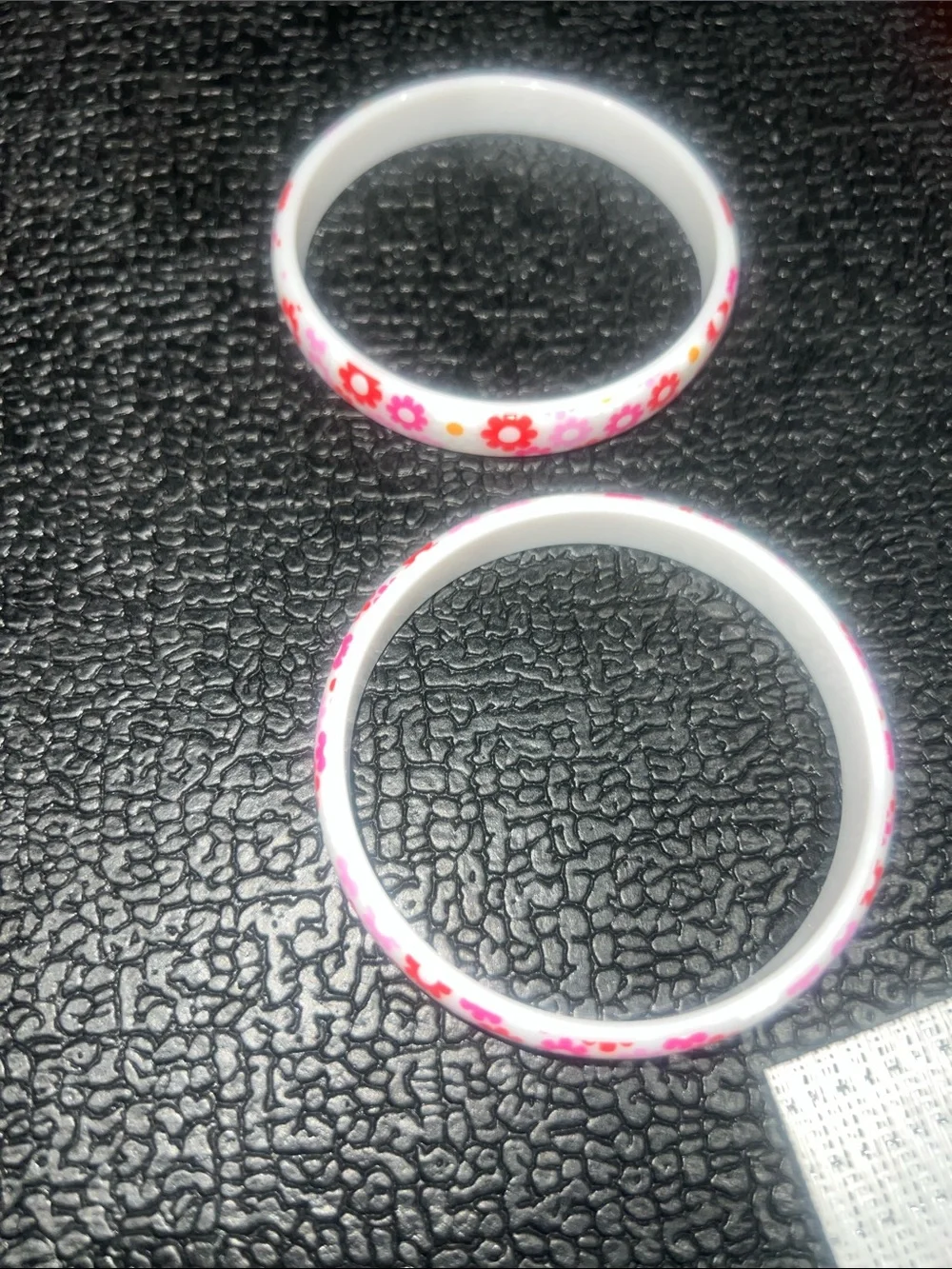 N/A pair retro
